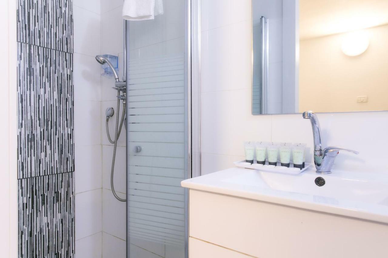 Rich Classic Suites Eilat Exteriör bild